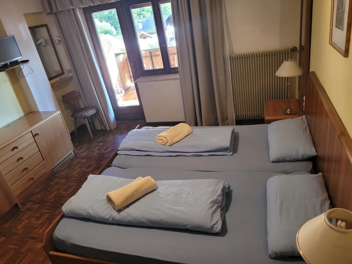 Appartements Pension Sonia Funes (Bolzano) Exterior foto