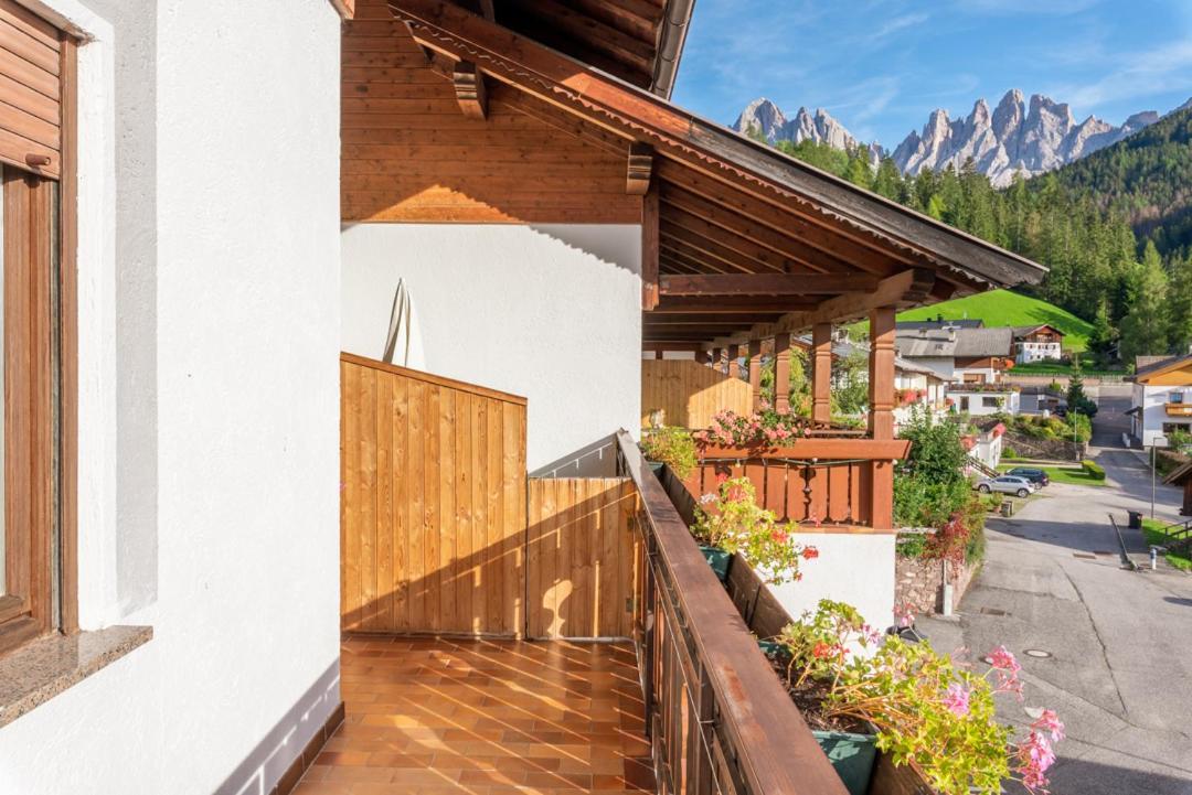 Appartements Pension Sonia Funes (Bolzano) Exterior foto